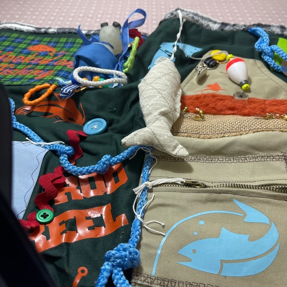Fidget/Fishing theme quilt/mat - Picture 6 of 7